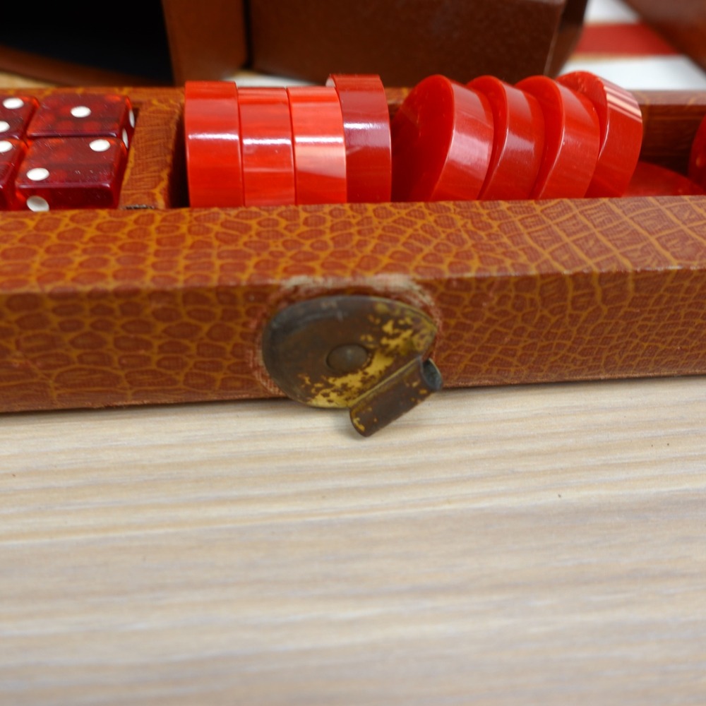 Vintage Bakelite Backgammon Board Game Butterscotch Cream Marbled Checkers Set - Picture 14 of 16